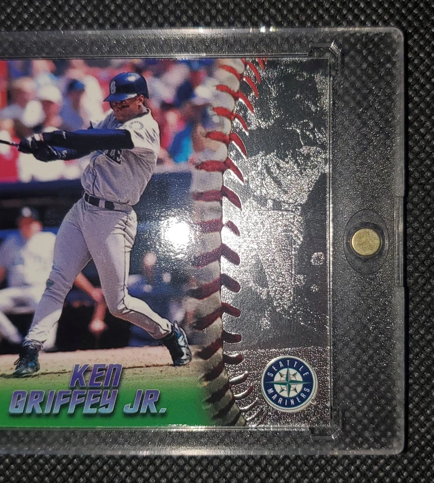 1998 Pacific Omega KEN GRIFFEY JR 金箔邮票 #220 压花罕见 1/1? — 第 4/4 张图片