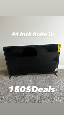 44 Inch Roku Tv/ Clothes/MoneyRug/Mirror/GamingChair/MicrophoneSet/Monitor Setup