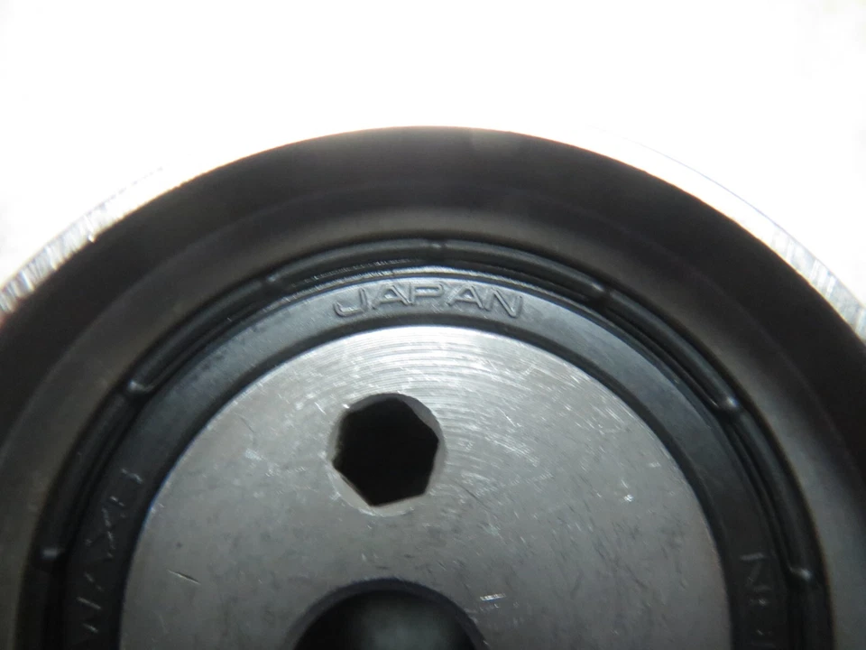 Tensor de correa de distribución para Geo Storm Isuzu Stylus 1990-1993 hecho en Japón por NSK Foto 2 de 4