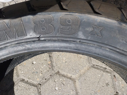Pneumatico 170/60-ZR17 M89X Michelin DOT antec. 2000 (produzione) - Foto 4 di 6