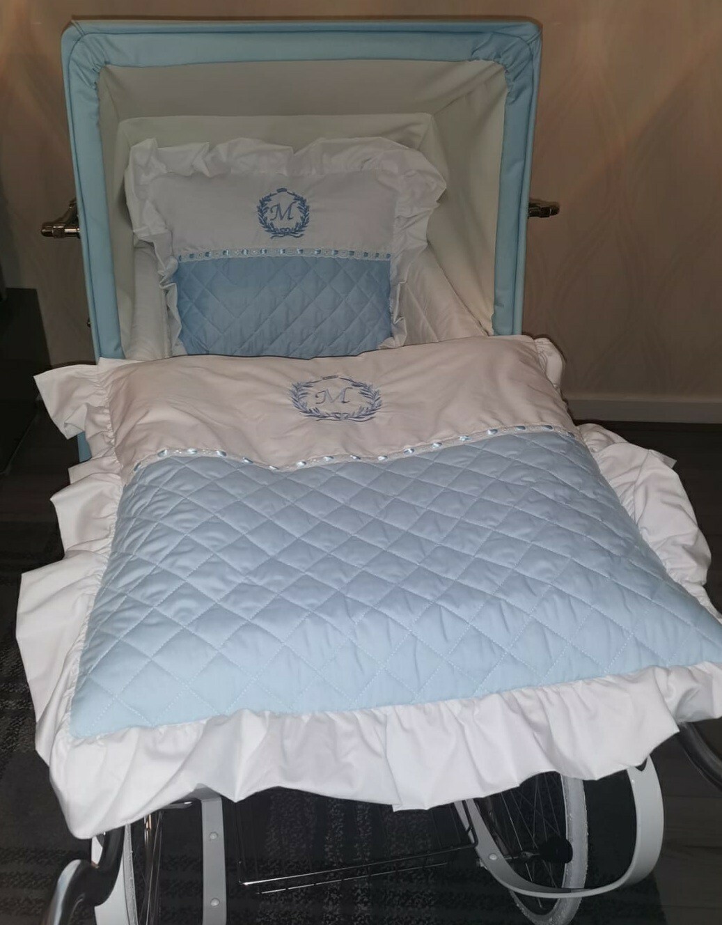 Beautiful Pram quilt Set suit silver cross Kensington & Balmoral prams