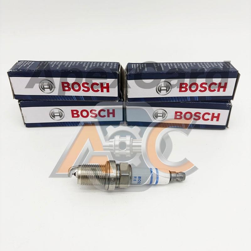 4X Spark Plugs 06H905611 for AUDI Q5 A4 VW Jetta GTi 1.8T FR5KPP332S BOSCH US