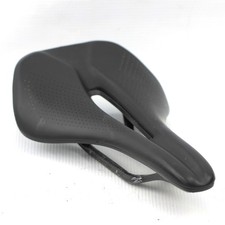 SELLA SPECIALISTICA FACT CARBON PHENOM sella bici 143x267mm 196g nera