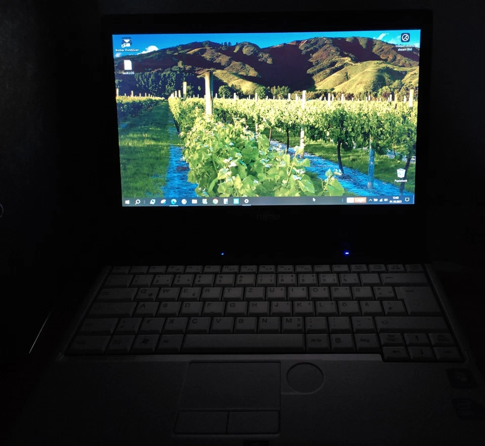 Fujitsu Lifebook S760 Notebook i5 8GB RAM 256GB SSD Win10 Top auch der Akku 1a - Bild 2 von 4