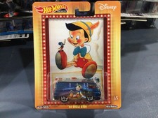 HOT WHEELS PREMIUM DISNEY 1/5 '66 DODGE A100 PINOCCHIO