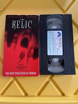 The Relic 1997 VHS Suspense Thriller Movie Horror Monster Tom Sizemore
