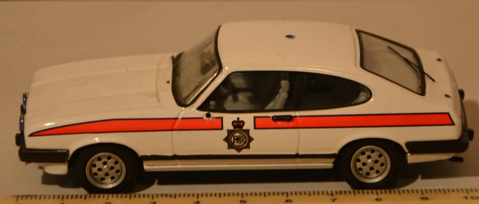 ford capri mk 3 police manchester corgi drive time limited edition 1/43 ieme - Photo 4/4
