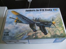 Trumpeter 03213 - Junkers Ju-87A Stuka in 1/3...
