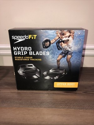 Speedo fit Hydro grip blades resistance training