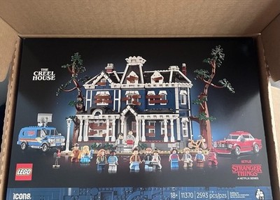 LEGO Stranger Things Icons: The Creel House (Set 11370) - 2593 Pieces
