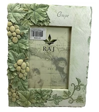 NEW Raj Collection 3D Grapes & Vines Nature Photo Frame 4 X 6