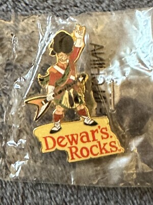 Dewar's Rocks Hat Pin Lapel Pin Blended Scotch Whisky Bacardi Highlander Guitar!