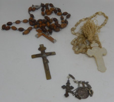LOTTO DI 3 ROSARI VECCHI E UN CROCIFISSO COME IN FOTO