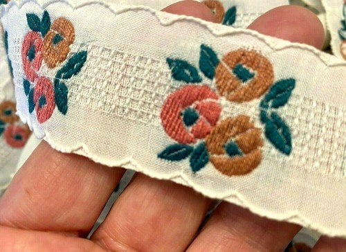 Cinta vintage bordada vieira algodón 1 3/8" recortada 1 yarda hecha en Inglaterra - Imagen 7 de 8