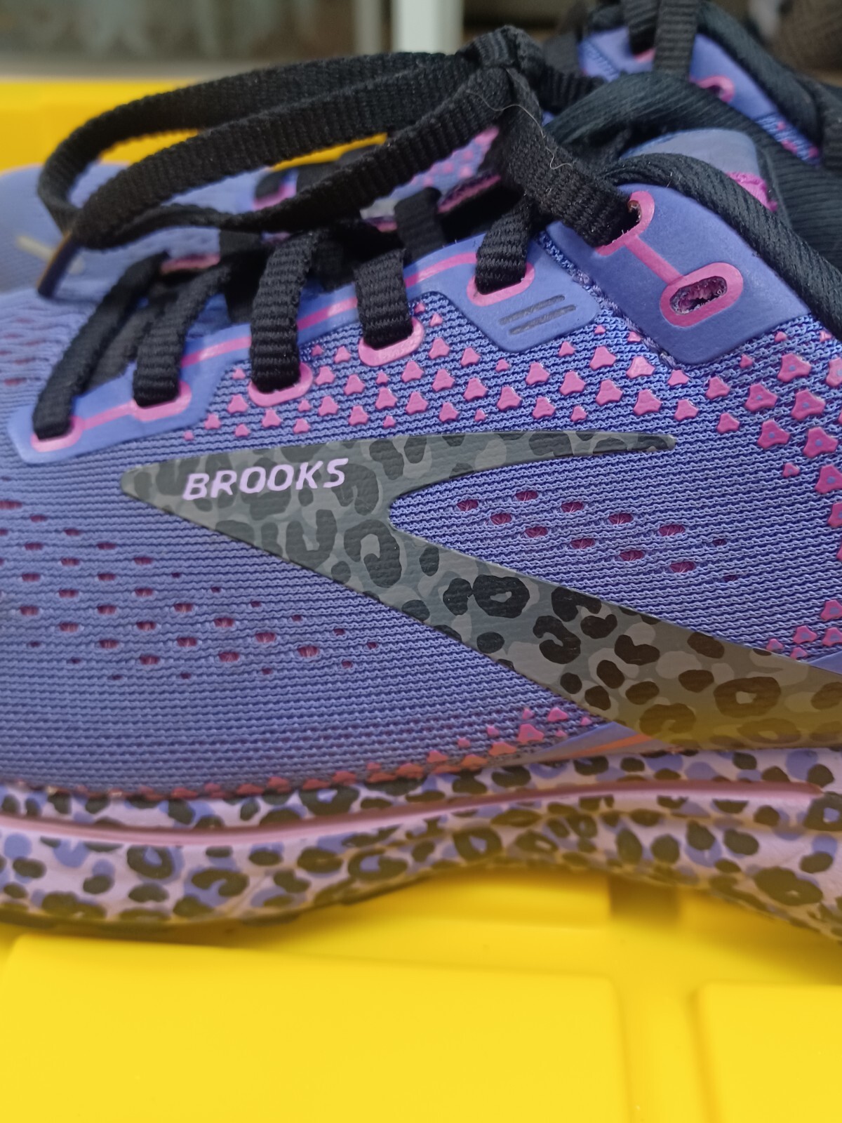 Brooks Ghost 14 Womens 8.5 B Shoes Purple Leopard Running Walking