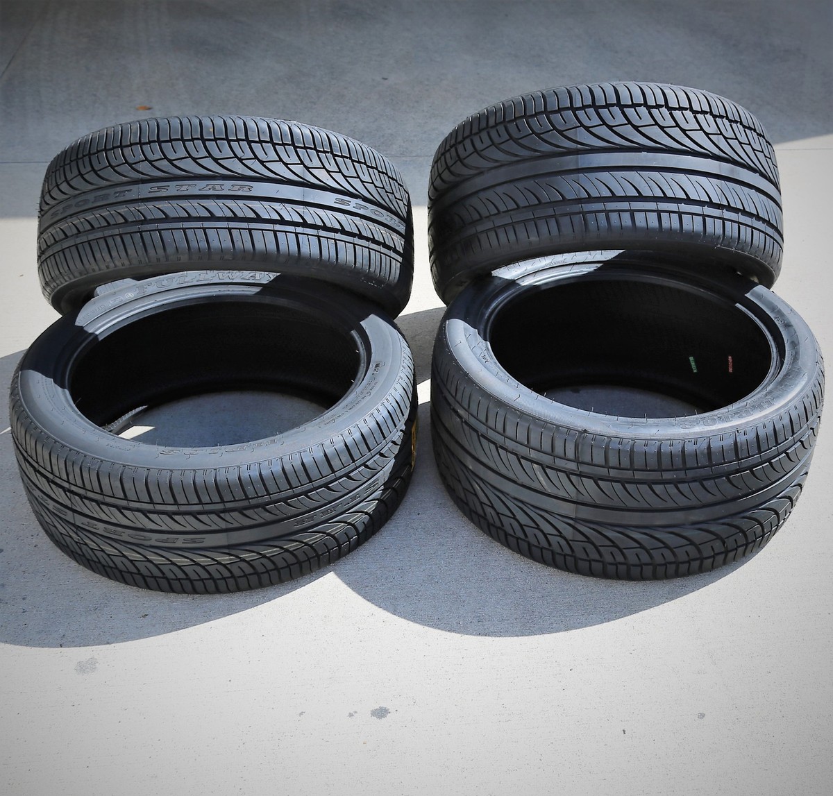 4 Fullway HP108 2x 235/40ZR18 95W XL 2x 265/35ZR18 97W XL