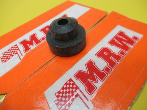AC A/C CONDENSER RUBBER BUSHING BOTTOM LOWER MOUNT AIR for HONDA CIVIC 01-05 1.7 - Picture 9 of 12
