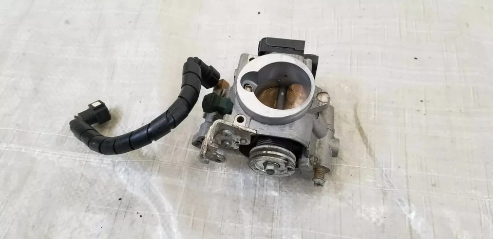 Husqvarna TE 310 Einspritzanlage, Einspritzeinheit, Vergaser, Drosselkörper - Bild 2 von 3