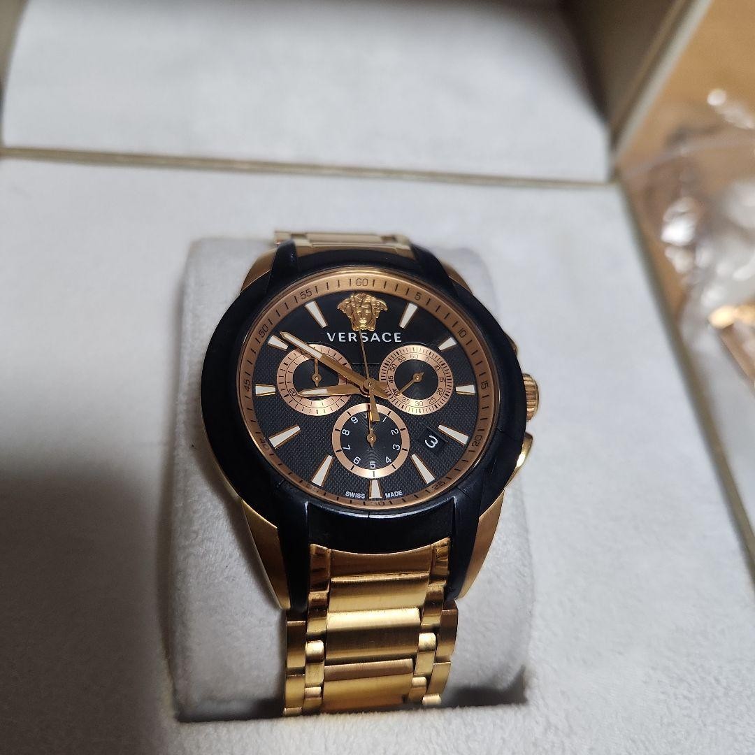 Versace Men's Chronograph Date Watch Stainless Steel Black 42mm Used thumbnail 2