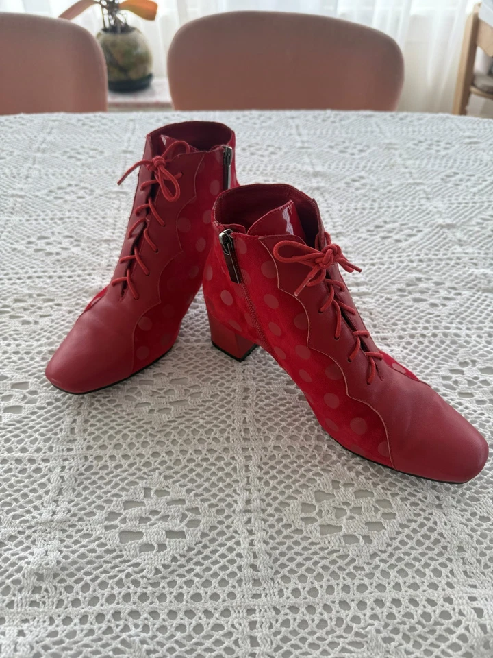 Django & Juliette Red Leather Boots