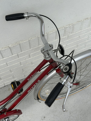 Vintage Rare Miyata Park Avenue 1982; 3 Speed Gold Line. Hand Made