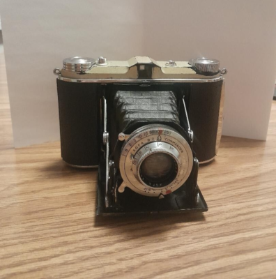 Agfa Isolette Rangefinder 6x6 120 Film Camera w/ Apotar 85mm Lens