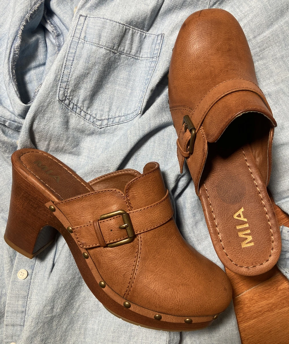 Mia women's deals clogs