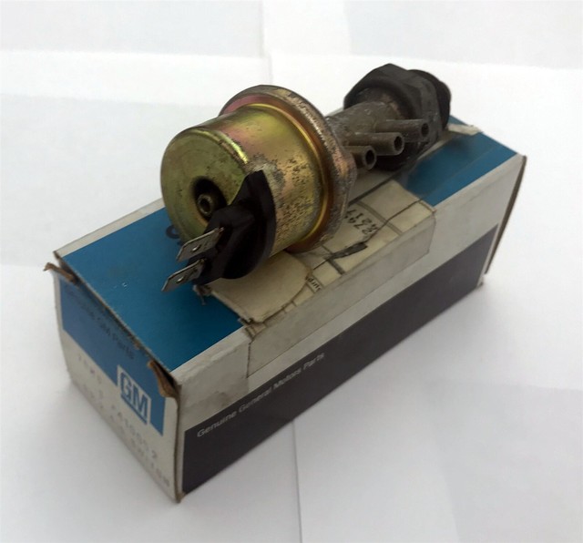 197172 Cutlass 442 Ported Vacuum Switch NOS Each GM 410052 for sale