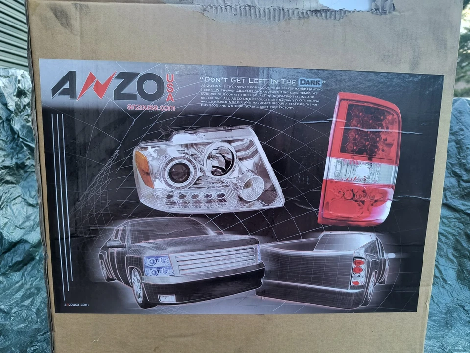 Anzo 111364 Projector Switchback Headlights For 2015-2019 Silverado 2500/3500 HD - Image 3 of 4