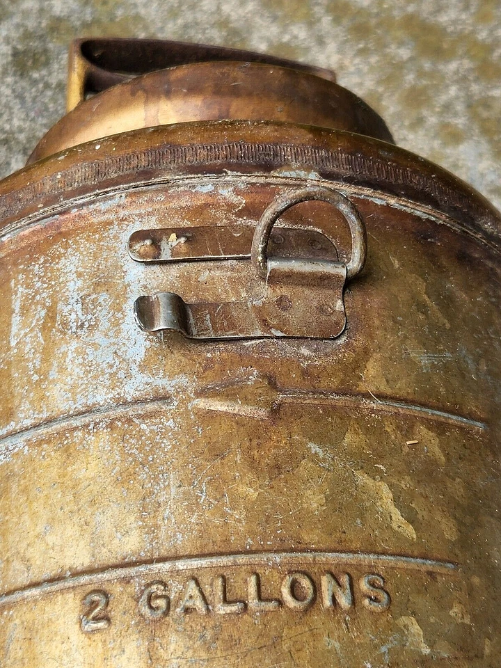 Tanque pulverizador vintage metal latão Hudson Bugwiser exterminador 21" fazenda e jardim - Imagem 4 de 4