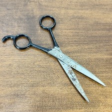 Vintage Taiwan Barber Hair Cutting Shears 5" Black Handle Steel Scissors