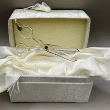 About Face Designs BEAUTICIAN Glass Sheers in Satin Box Great Gift for students