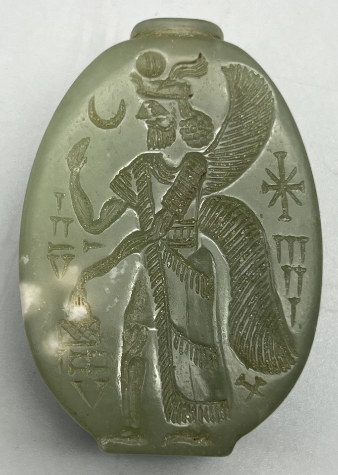 Редкая нефритовая резная парфюмерная бутылка восточная редкая антикварная бутылка - Изображение 2 из 4