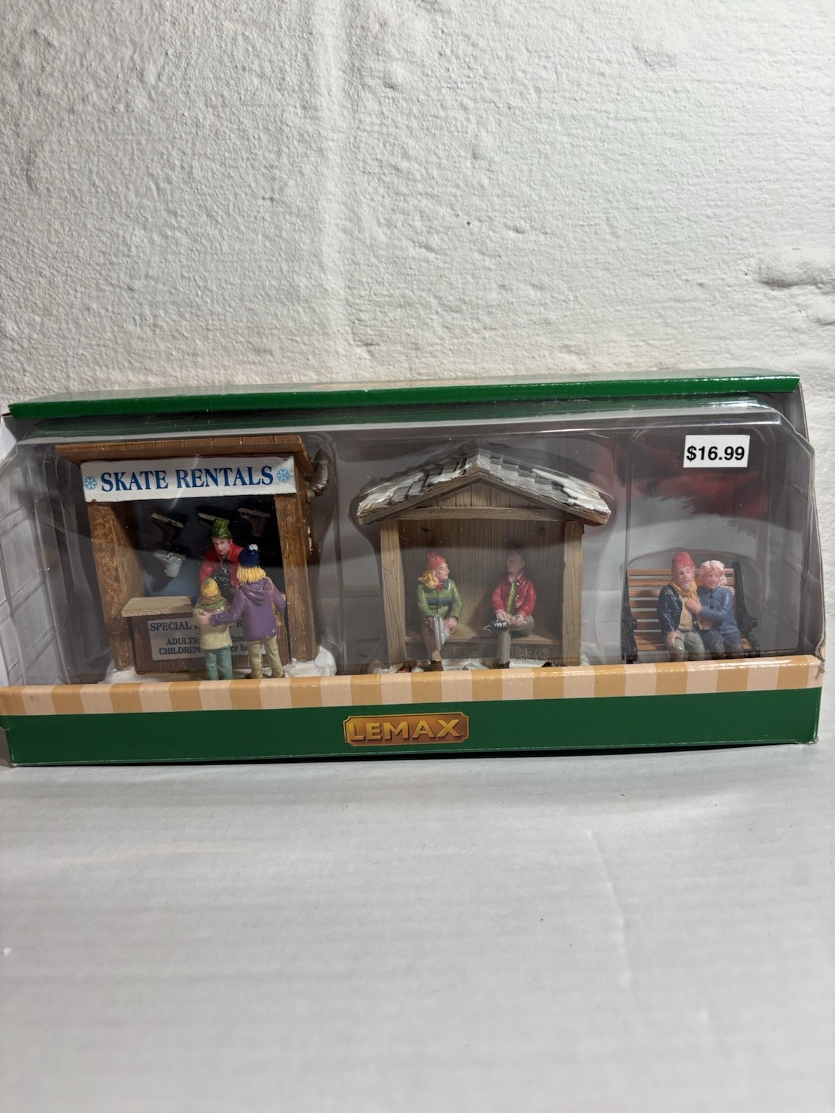 Lemax 2010 Skate Rentals Christmas Village Table Set of 3