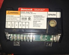 Honeywell/Resideo S8600H3002 Ignition Module Intermittent Pilot 24 Vac
