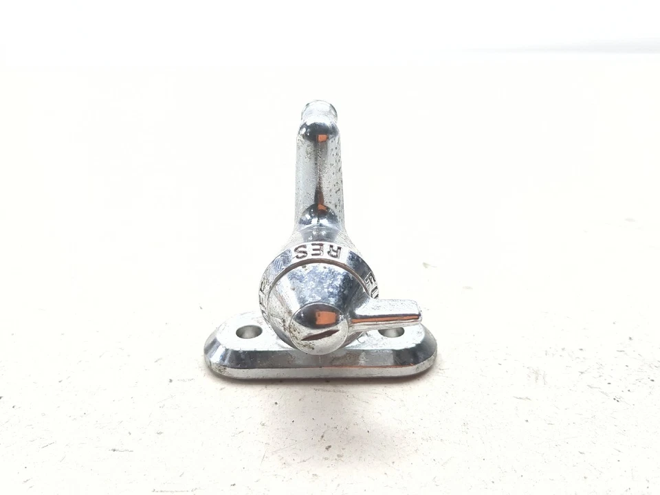 92-04 Suzuki VS800 Intruder Petcock Gas Combustible Apagado Foto 2 de 4