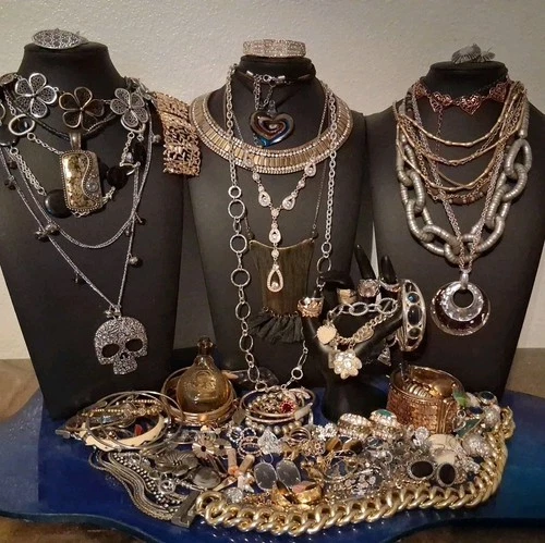 95+ Pc Vtg-Now Silver &Goldtone Estate Costume Jewelry Wear Sell Craft 5# LT19