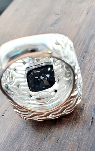 John Hardy Onyx Ring with Diamond Accents Size 7 - Picture 11 of 15