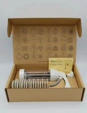 Cookie Press Pampered Chef #1525 16 Discs In Original Box White New
