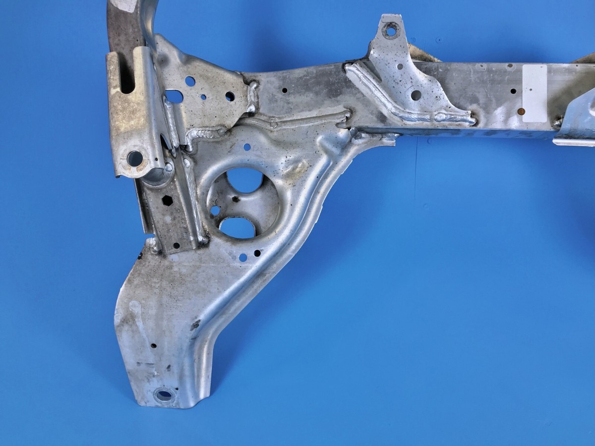 2006-2013 BMW E90 E91 E92 325i 328i 330i 335i Front Subframe