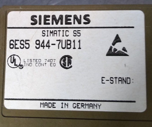 Siemens 6ES944-7UB11 Simatic S5 Loc3C32 - Picture 2 of 4