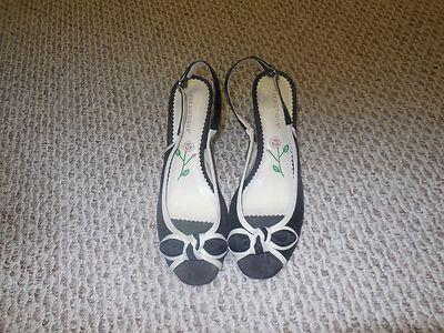 Predictions Heels Slingback Bow Sandals 7.5 Black Kelsey