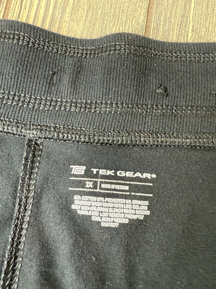 Tek Gear Black Drawstring Casual Shorts 2X Womens Cotton Blend - Image 2 of 3