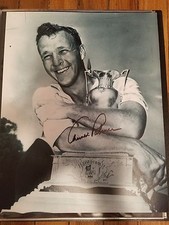 ARNOLD PALMER GOLD LEGEND SIGNED AUTOGRAPHED BW 11x14 PHOTO