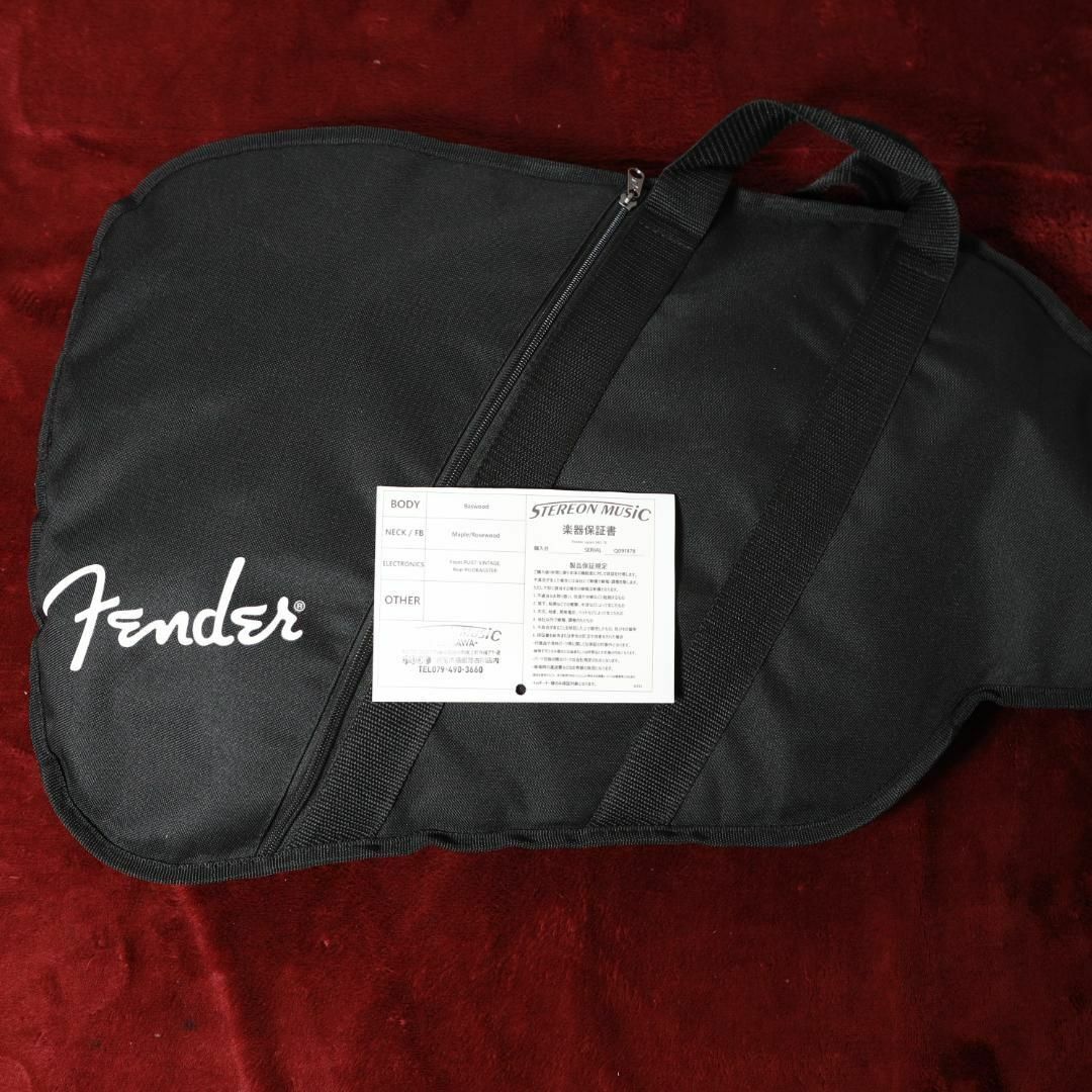 Fender  Cobain Jag-Stang エレキギター ケース Fender Kurt Cobain Jag-Stang エレキギター ケース
