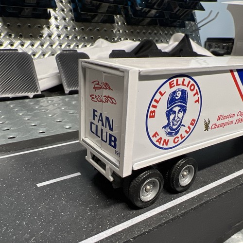 Winross Bill Elliott 1991 Fan Club Hauler 1/64 Nascar #9 1988 Champ - Picture 10 of 17