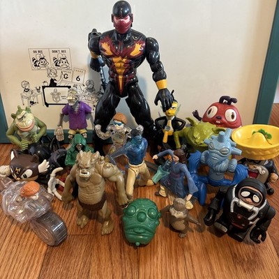Mixed Lot Action Figures 10+ 2003 Power Rangers Ninja Sunco, Avatar, Spiderwick