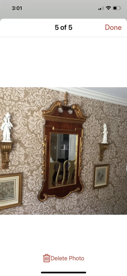 Hermoso espejo antiguo estilo georgiano. Caoba y paquete dorado. Foto 2 de 4