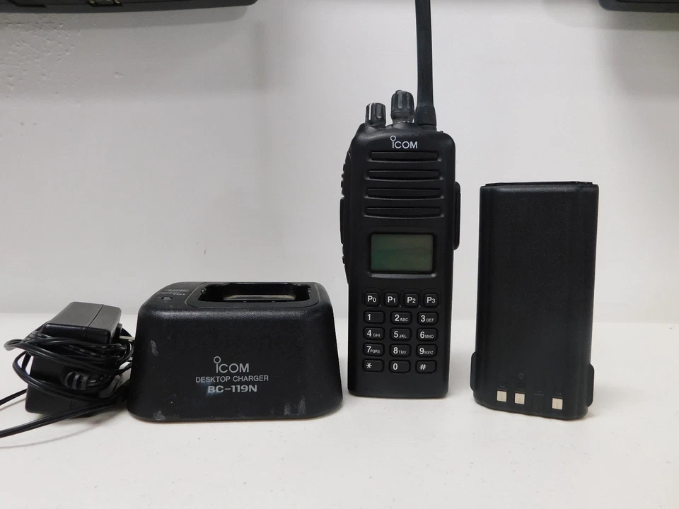 Icom IC-F70DT VHF 136-174mhz P25 Digital Portable radio w/P25, AES, DES Encrypt - Image 2 of 3