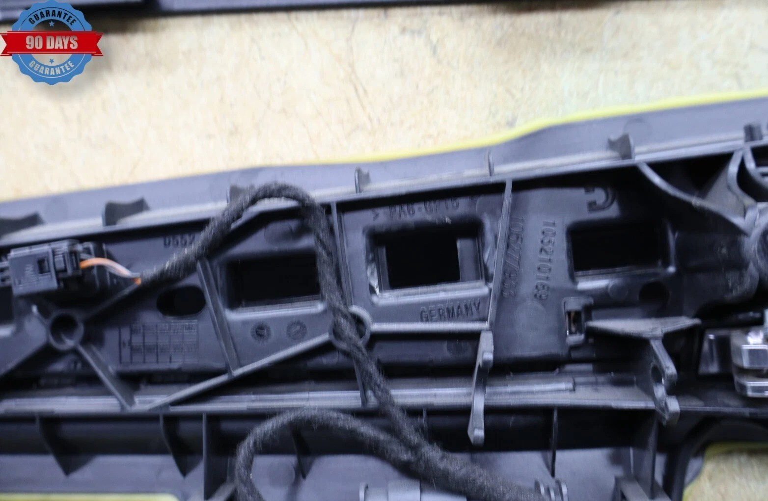 14-17 Maserati Quattroporte M157 Rear Right Side Interior Door Trim Panel Oem